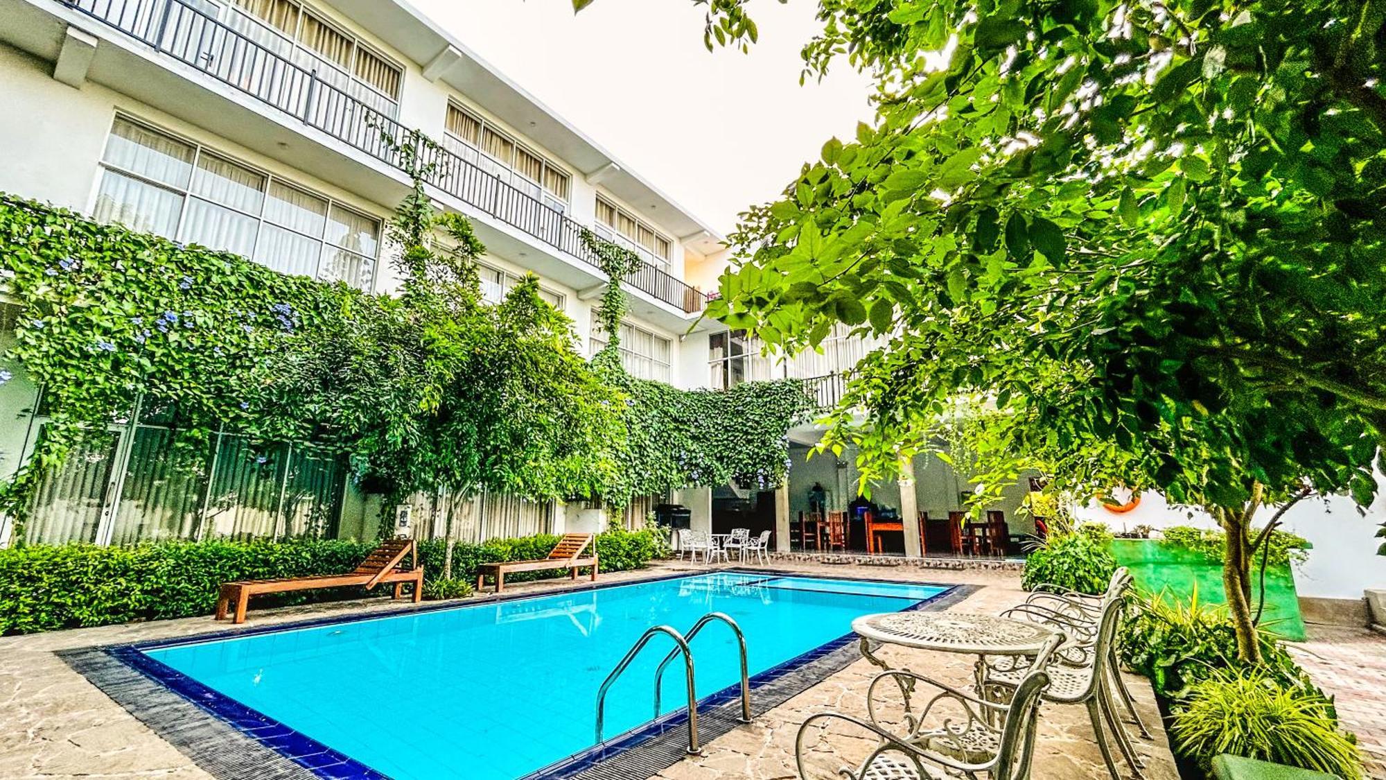 Salubrious Resort Anuradhapura Bagian luar foto