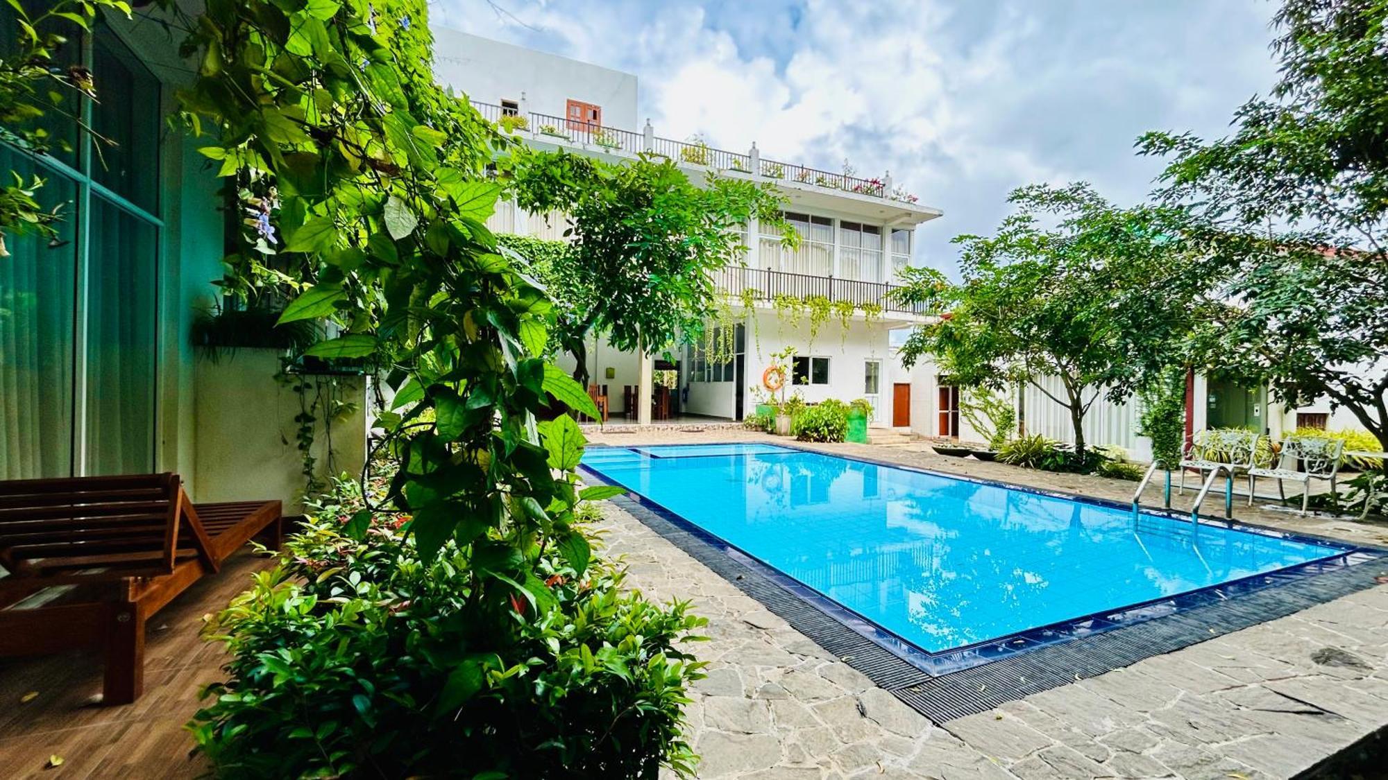 Salubrious Resort Anuradhapura Bagian luar foto